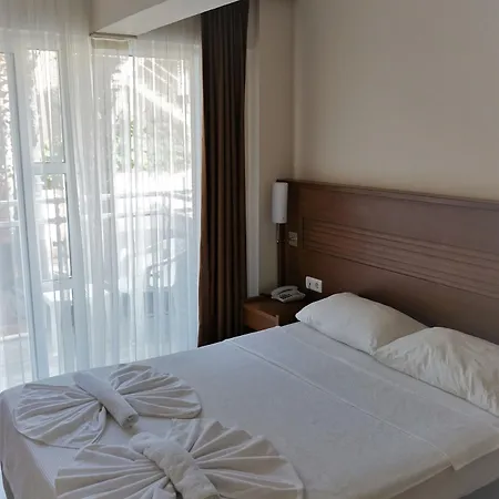 Makri 3* فتحية
