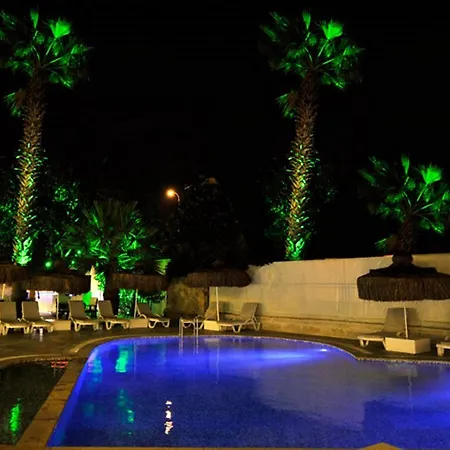 فندق Makri 3*